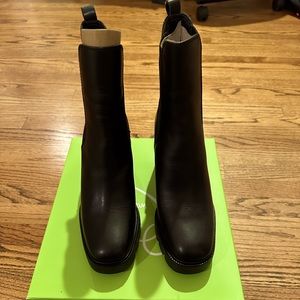 Sam Edelman black leather bootie - new - never used